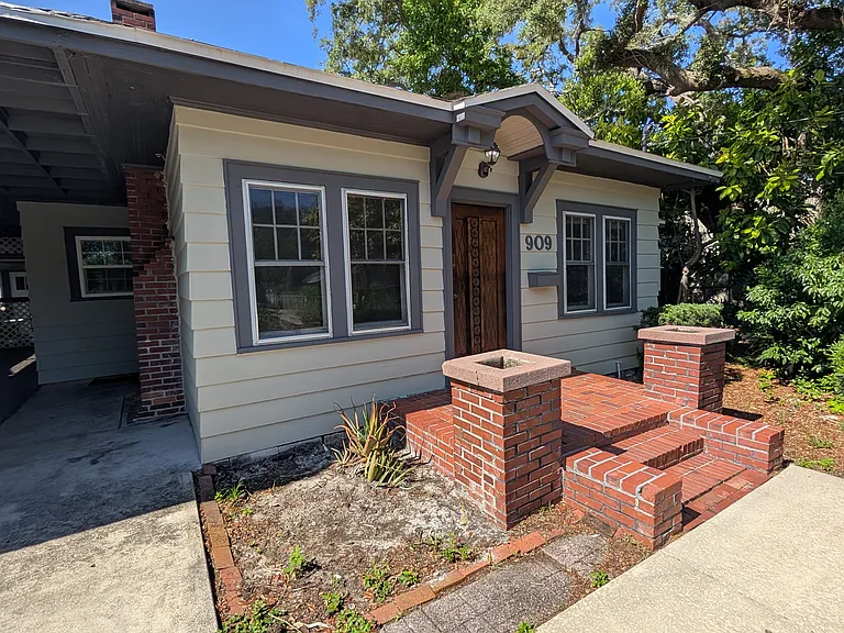 909 Magnolia Dr #HOUSE — Photo 3