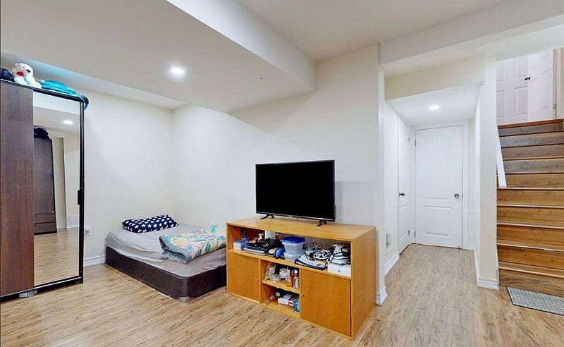 Brampton House for rent - 3 Bedrooms — photo 13
