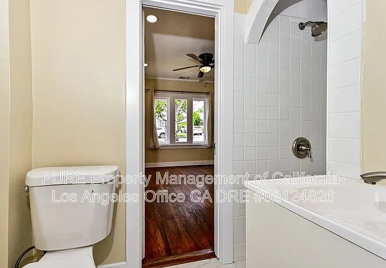 548 Plymouth Rd — Photo 11