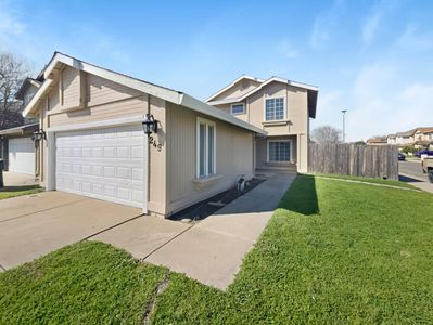 249 Delta Leaf Way, Sacramento, CA, 95838