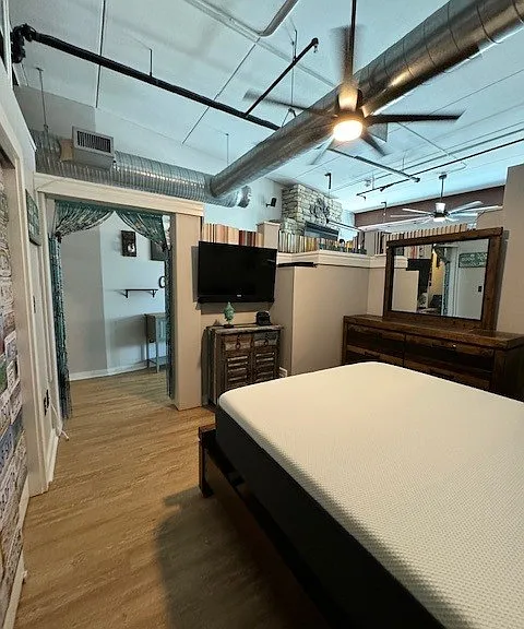 221 Market St #206 — Photo 18