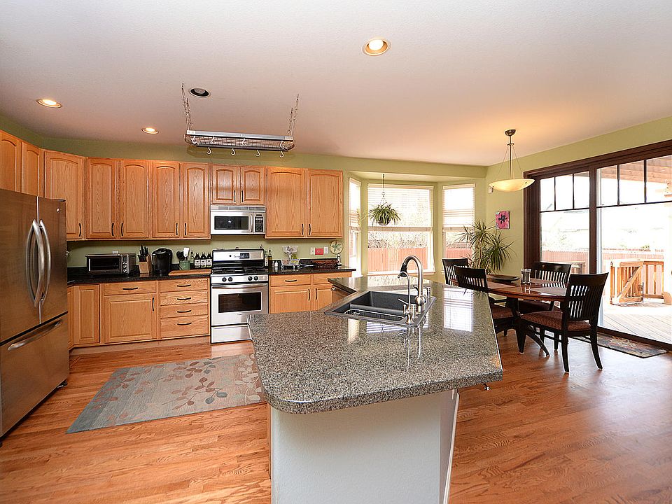 2nd image of 7137 Pine Tree Ln