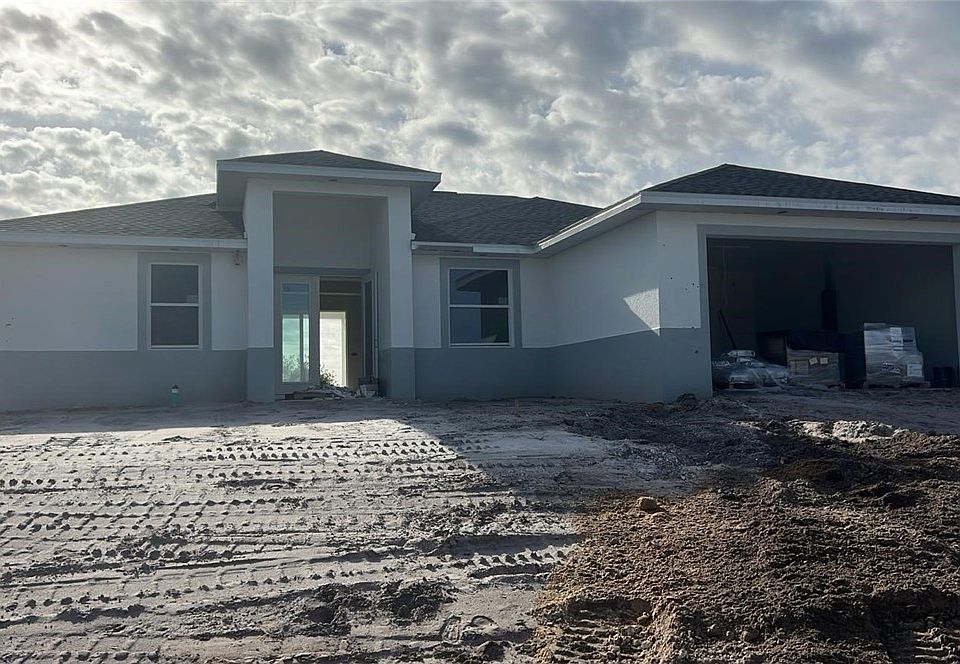 1st image of 413 Akin Pl