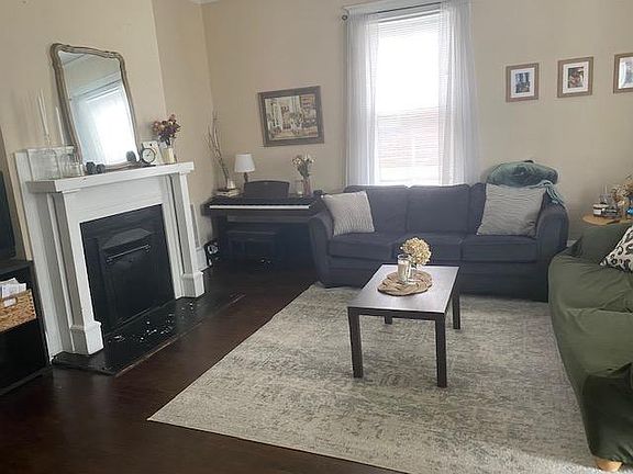 3rd image of 109 Yeardley Ave