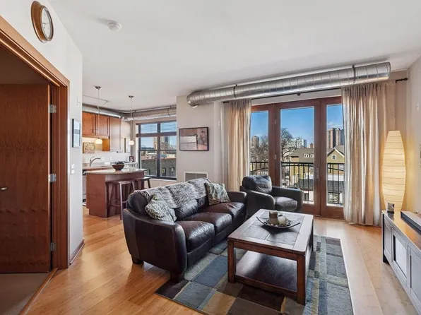15 E Franklin Ave APT 322, Minneapolis, MN 55404
