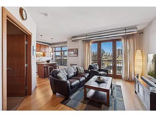 15 E Franklin Ave Photo 1