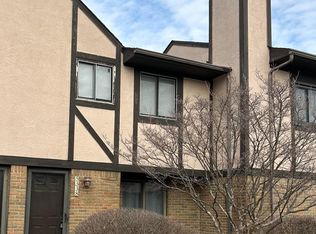 5338 Shannon Ln, Columbus, OH 43235