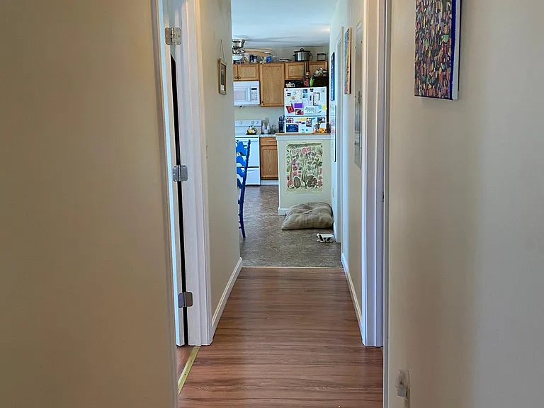 193 Warren St #2 — Photo 6