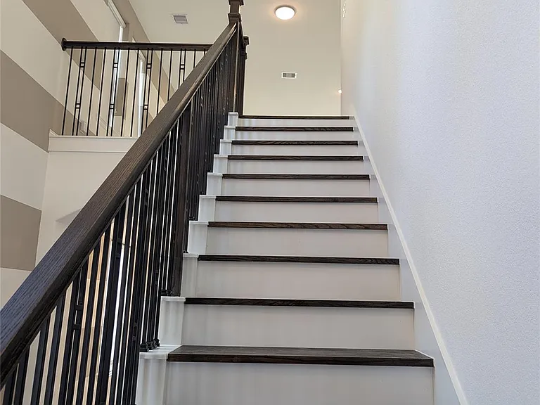10503 Dolce Ln — Photo 23