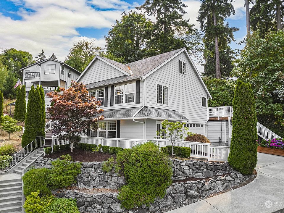 1st image of 701 Vine Court
