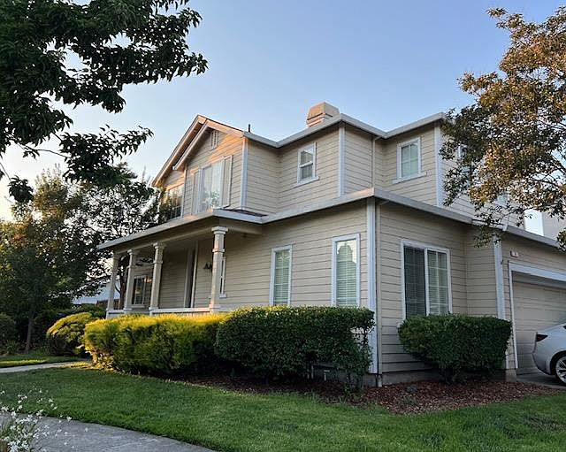 2nd image of 14 Stratford Pl