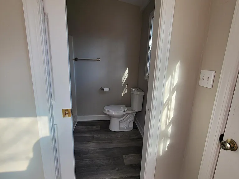 1202 Innis Ct — Photo 24