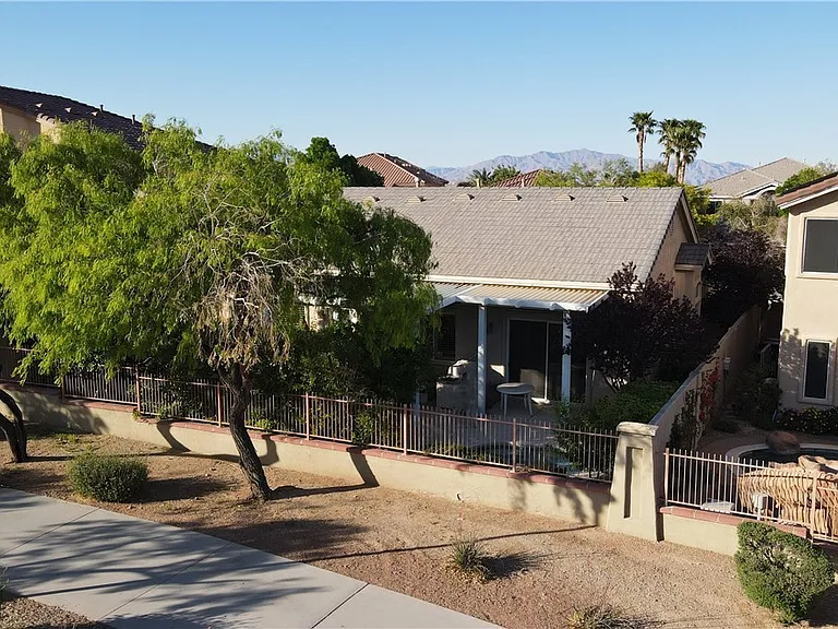 2215 Scarlet Rose Dr — Photo 45