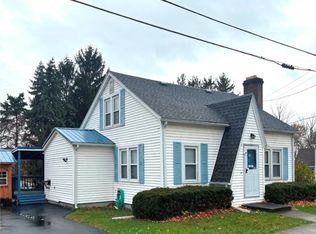 22 Hickory St, Silver Creek, NY