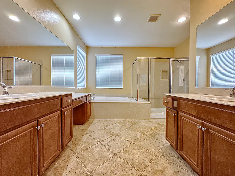 12185 Bisque Dr — Photo 12