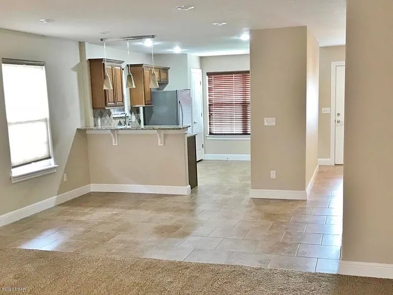 2504 S Kentucky Ave — Photo 3