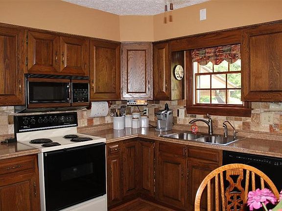 5th image of 4209 Scottwood Dr