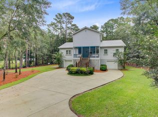 10088 Hercules Rd, Mc Clellanville, SC 29458