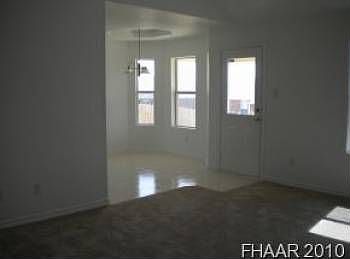 3rd image of 2410 Vernice Dr