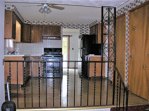 5th image of 148 Seabrook Dr