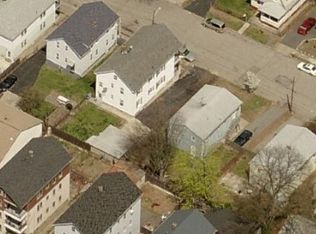 11 Williams Ave, East Providence, RI 02914