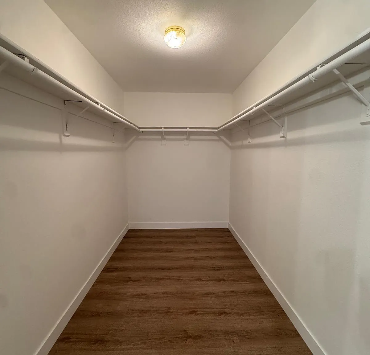 3 bed, 1349 sqft, $2,250 — Photo 3