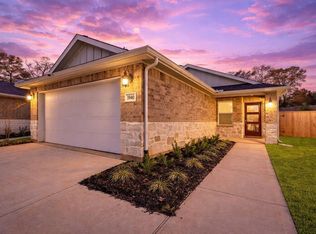 1940 Velvet Oak Ln, Conroe, TX 77304