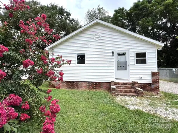 2328 Milton Ave, Gastonia, NC 28052