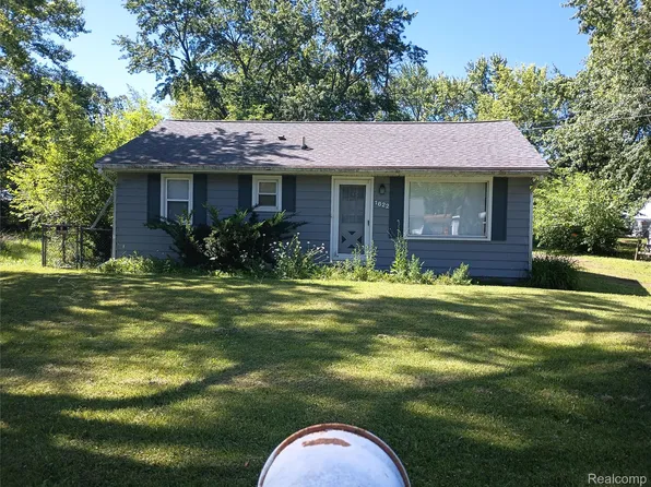1622 Griffin Ave, Owosso, MI 48867