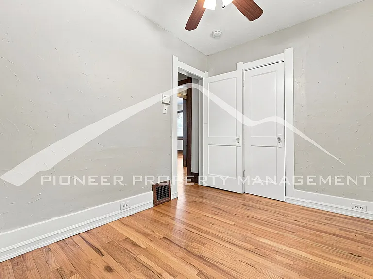 821 S Grant St — Photo 12