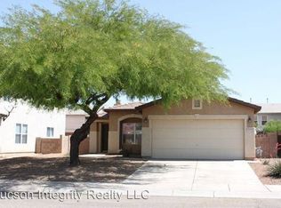 10050 N Mill Crossing Way, Tucson, AZ 85743