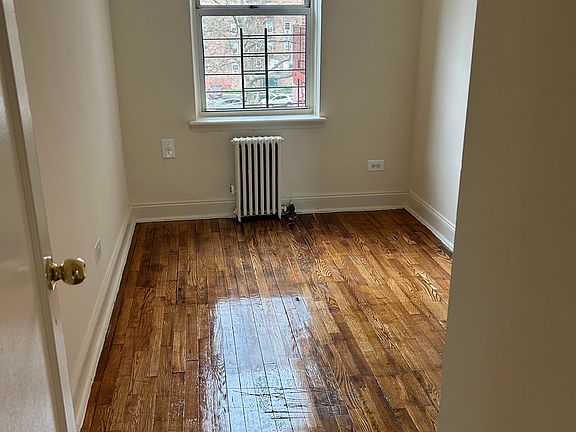 5th image of 8869 20th Ave APT 4E