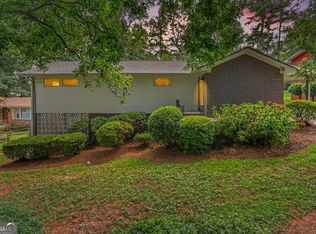 2213 Doris Dr, Decatur, GA 30034