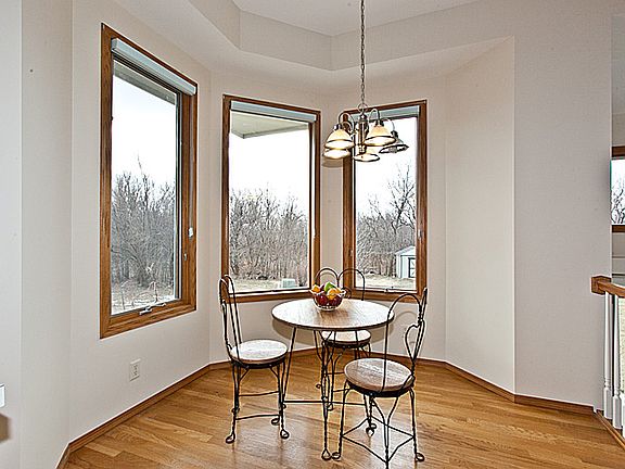 eating space in kitchen