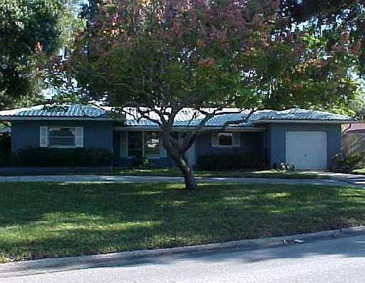 1st image of 1645 Robinson Dr N