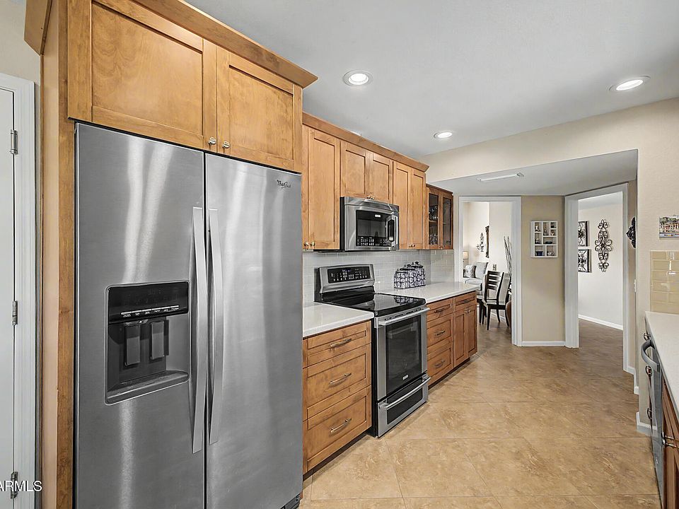 1st image of 10429 W HUTTON Drive