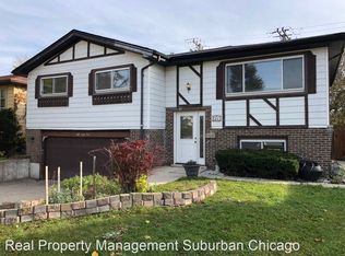 5041 Forster Ave, Schiller Park, IL 60176