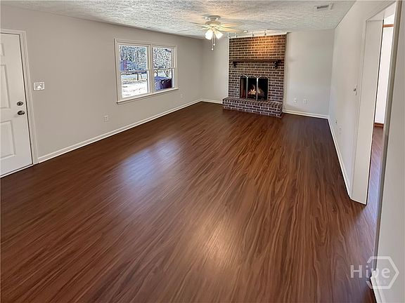 2nd image of 147 VFW Drive
