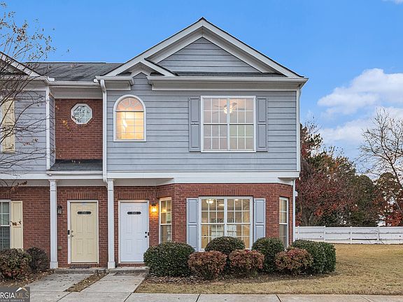 2nd image of 2563 Walden Lake Dr