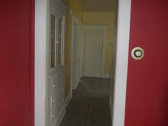 5th image of 13 Sparkill Ave
