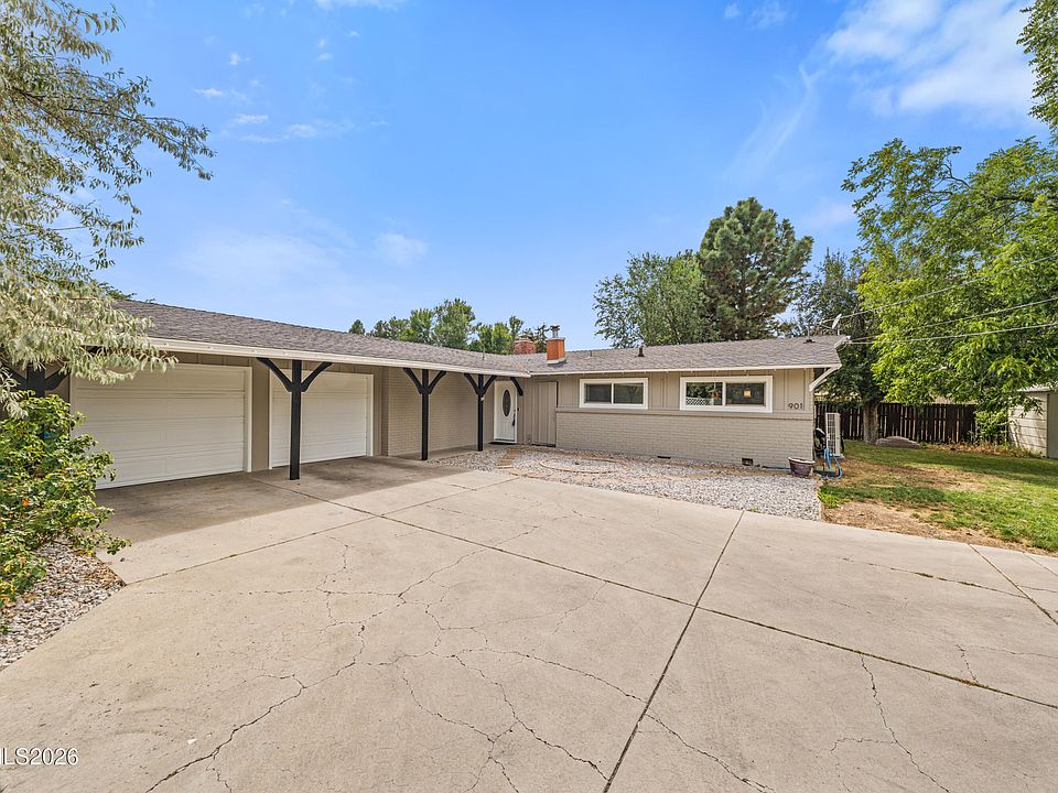 1st image of 901 Lyman Ave