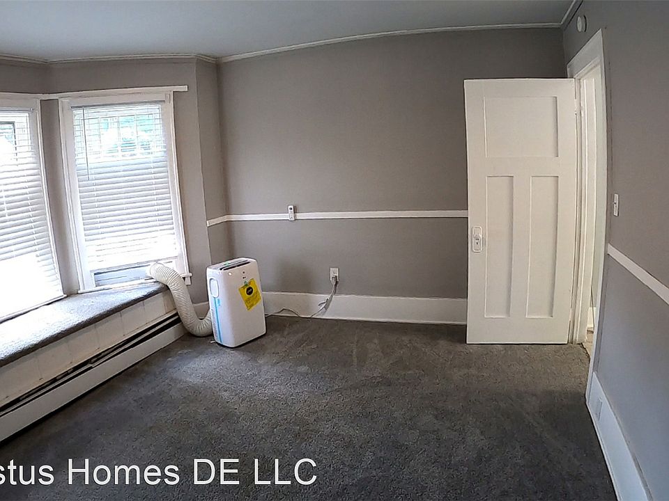 1st image of 200 S West St APT 1