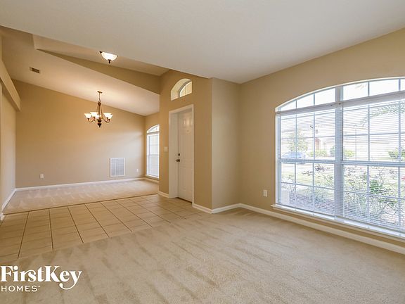 3rd image of 3957 Victoria Lakes Dr S