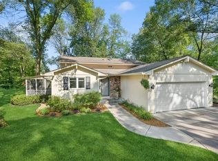 17800 Frommes Cir, Minnetonka, MN 55345