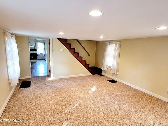 3rd image of 2226 Mill Ln