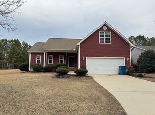 240 Robert Pl, Carthage, NC 28327