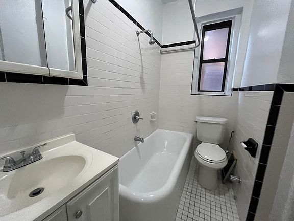 4th image of 85-31 115th St #3D