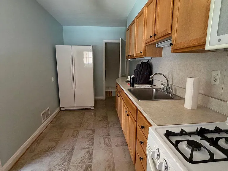 831 Bosley Ave — Photo 23