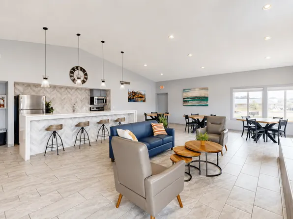 Cinnamon Ridge Apartments