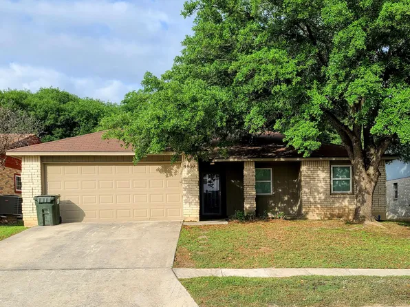 4810 Cherry Tree Dr, Schertz, TX 78108